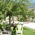 Restaurant Le Clos De L 'ancien Pressoir Commes