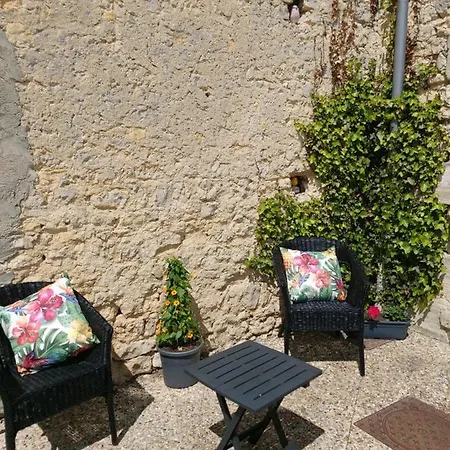 Hotell Restaurant Le Clos De L 'ancien Pressoir