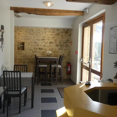 فندق Restaurant Le Clos De L 'ancien Pressoir Commes