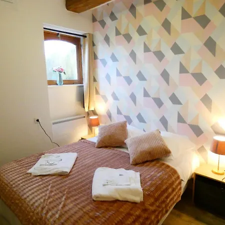 Restaurant Le Clos De L 'ancien Pressoir Hotell Commes