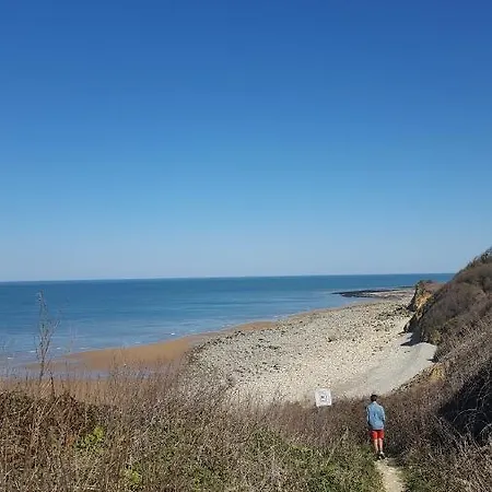 Restaurant Le Clos De L 'ancien Pressoir Commes