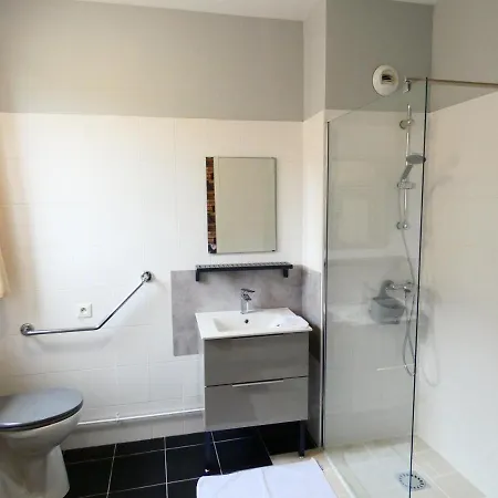 Restaurant Le Clos De L 'ancien Pressoir Hotel Commes