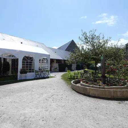 Restaurant Le Clos De L 'ancien Pressoir Otel Commes