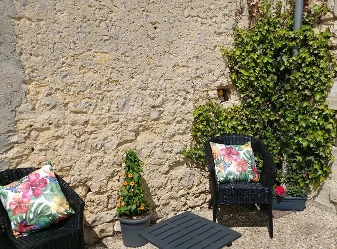 Hotel Restaurant Le Clos De L 'ancien Pressoir