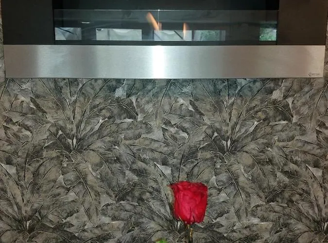 Hotel Restaurant Le Clos De L 'ancien Pressoir 3*