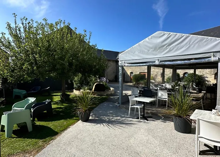 Restaurant Le Clos De L 'ancien Pressoir Otel Commes