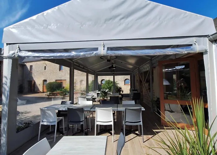 Restaurant Le Clos De L 'ancien Pressoir Hotel Commes