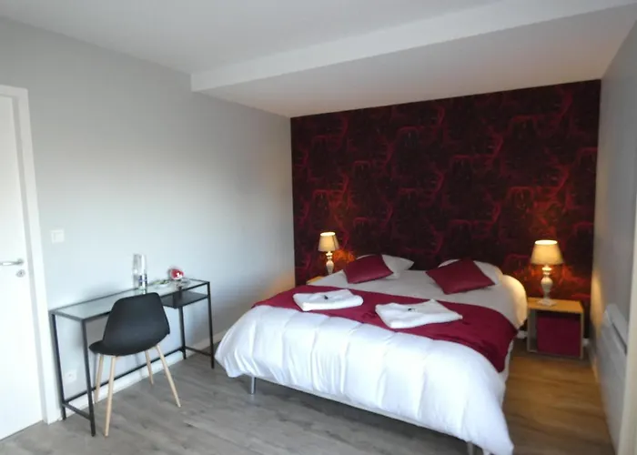 Otel Restaurant Le Clos De L 'ancien Pressoir