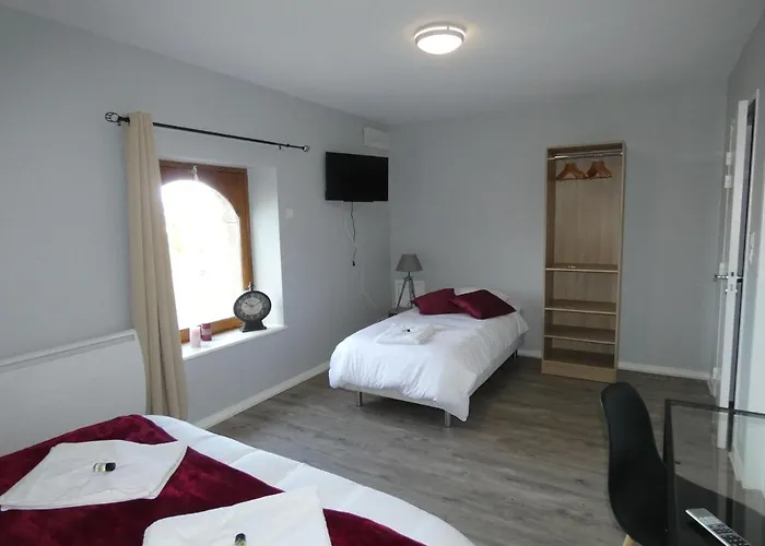 Otel Restaurant Le Clos De L 'ancien Pressoir