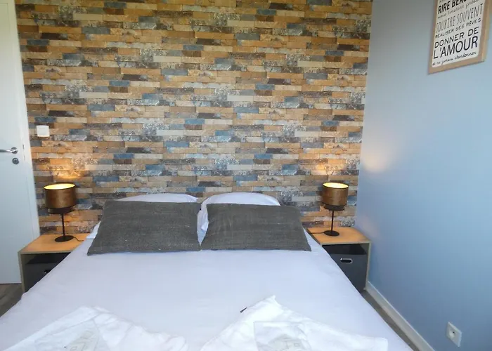 Restaurant Le Clos De L 'ancien Pressoir Hotel Commes