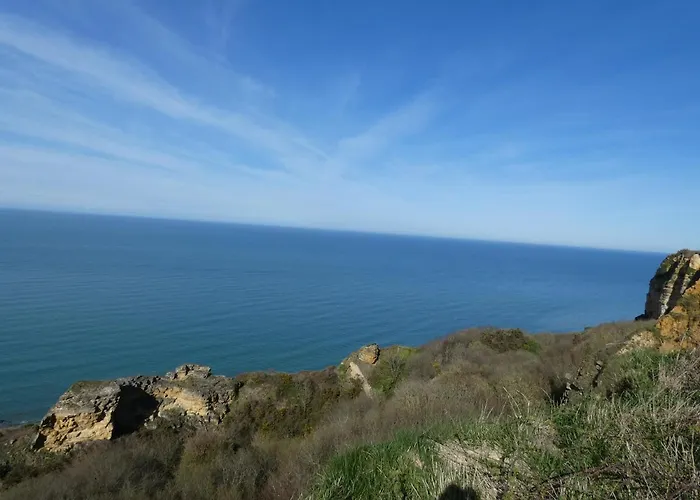 Otel Restaurant Le Clos De L 'ancien Pressoir Commes